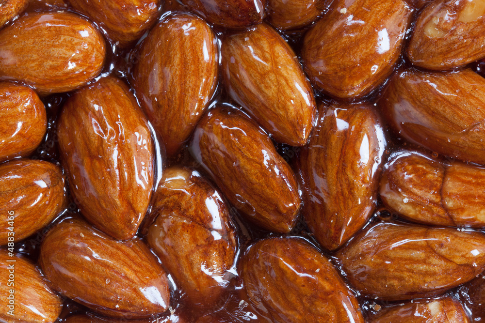 Caramelized almonds_I Caramelized almonds_I