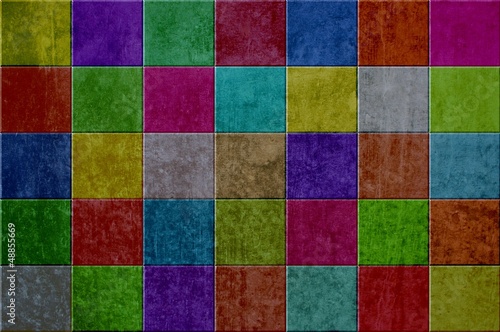 Grunge Mauer mit vielen bunten Farben © kebox