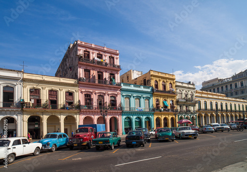 Karibik Kuba Havanna Gebäude an der Hauptstrasse © mabofoto@icloud.com