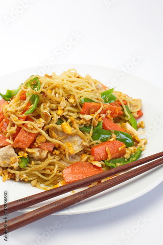 Chinese fried noodles