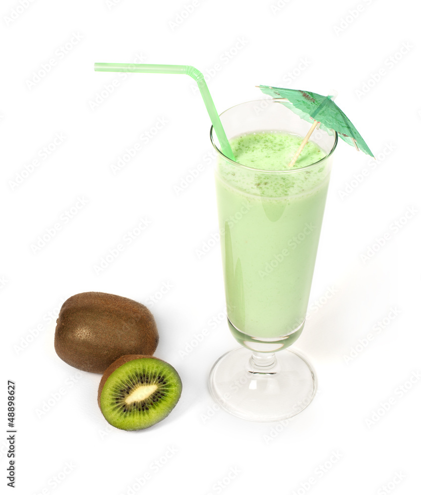 Kiwi milk shake Kiwi milk shake