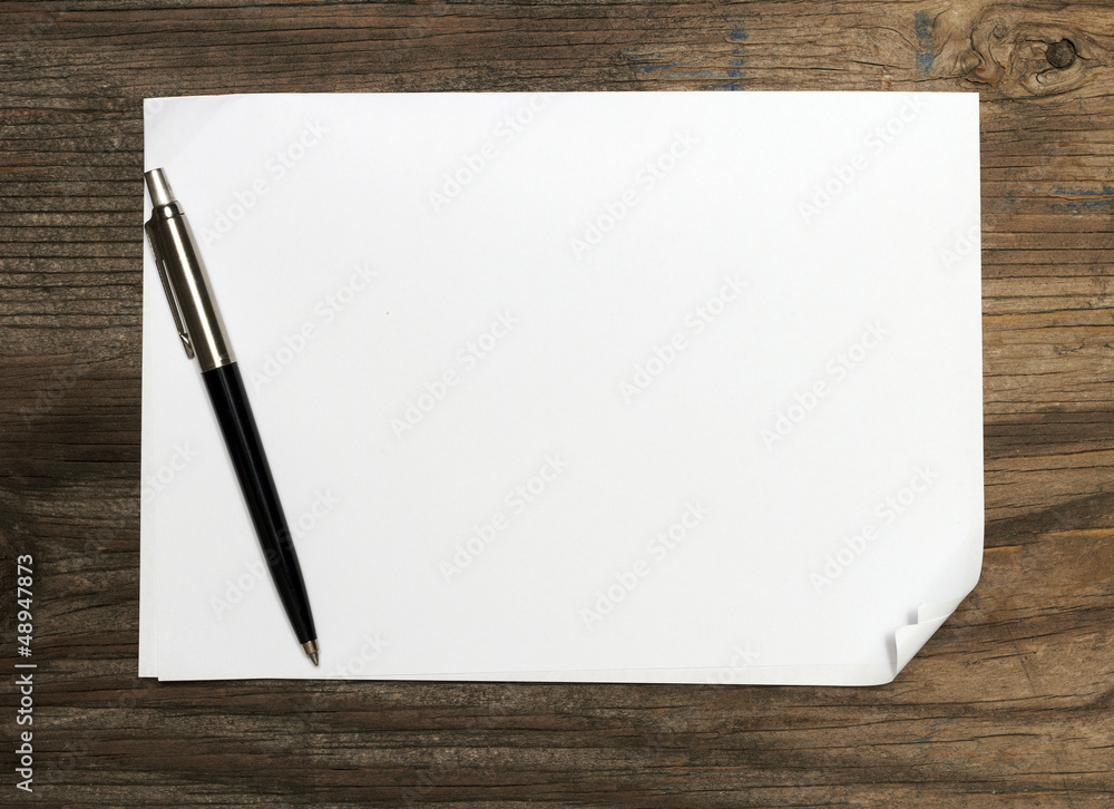 Note paper wooden background Note paper wooden background