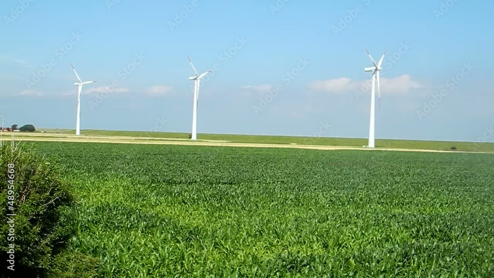 Windkraftanlagen auf Pellworm Windkraftanlagen auf Pellworm