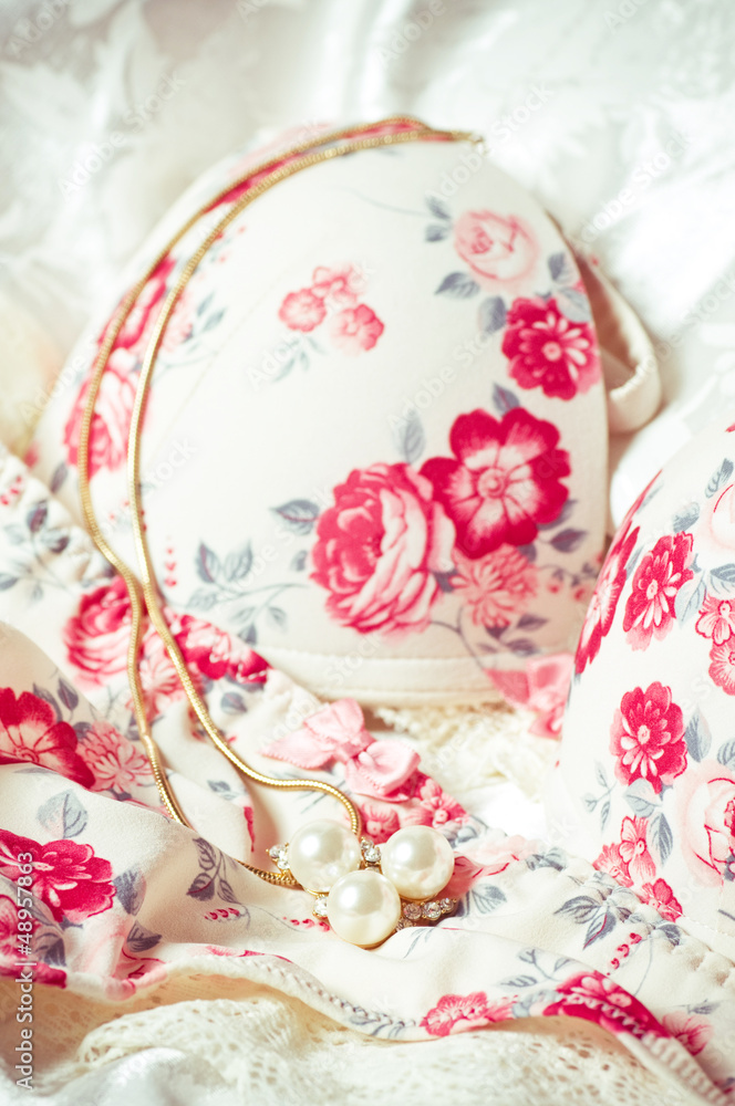 Fototapeta premium Feminine lacy underclothes background