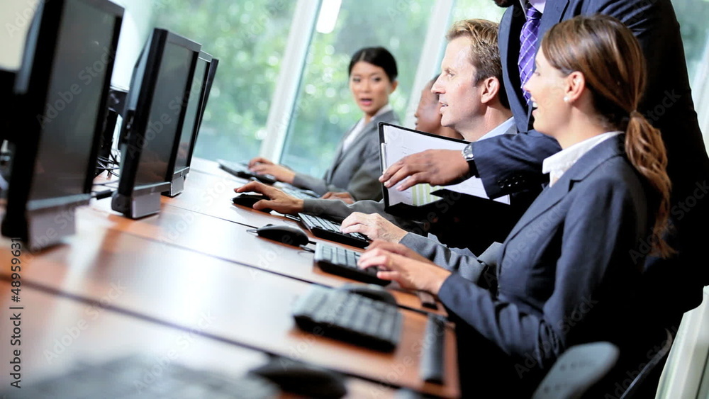 Multi Ethnic Team Financial Traders Multi Ethnic Team Financial Traders