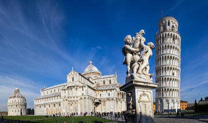 Fotobehang De scheve toren Plein der Wonderen in Pisa  © goghy73