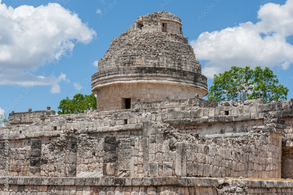 El Caracol,temple in Chichen Itza, Mexico