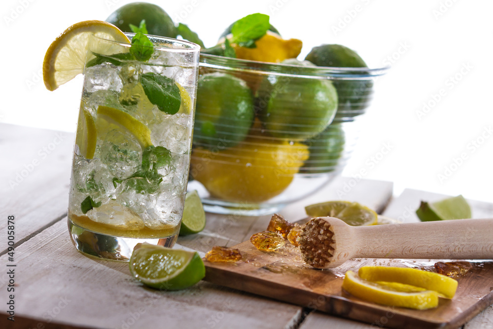 Fototapeta premium Closeup of cold drink with citrus