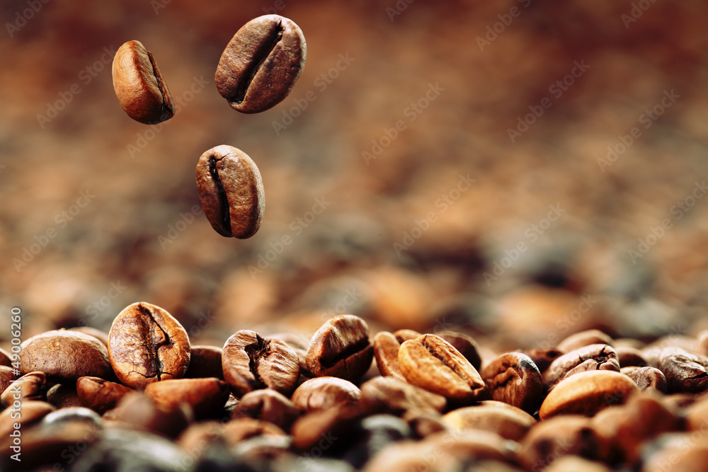 Fototapeta premium Kaffeebohnen 2