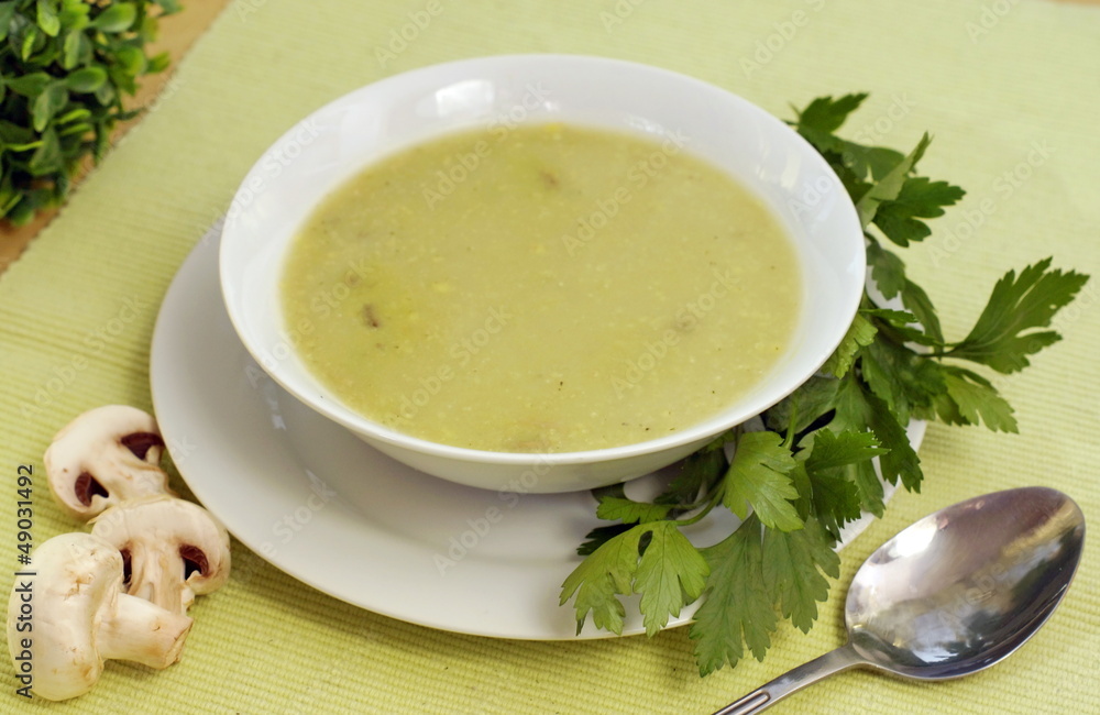 zupa groszkowa zupa groszkowa
