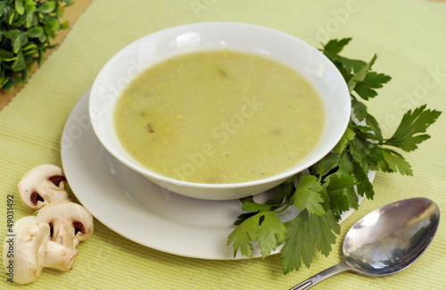 zupa groszkowa