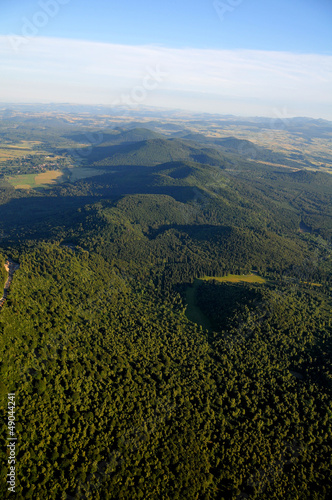 Vue aérienne Puy de dome et du Parc des volcans d'Auvergne