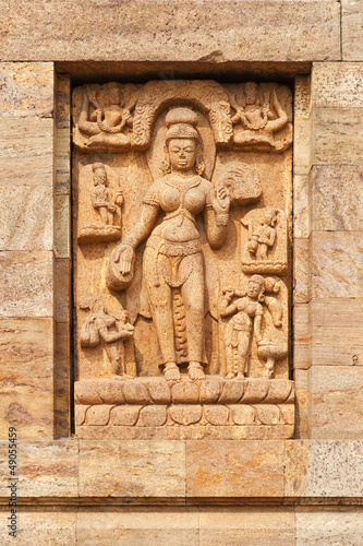 Carvings on the buddhist ruins at Ratnagiri.