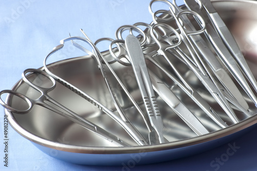Surgical instruments in kidney tray