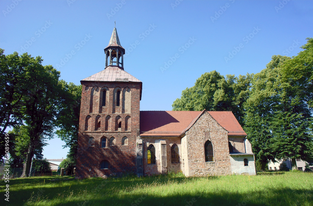 gotycka wieża kościelna, Polska