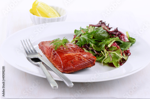 Smoked salmon fillet with baby greens salad