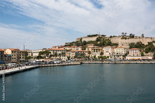 Stadt am Meer auf Elba
