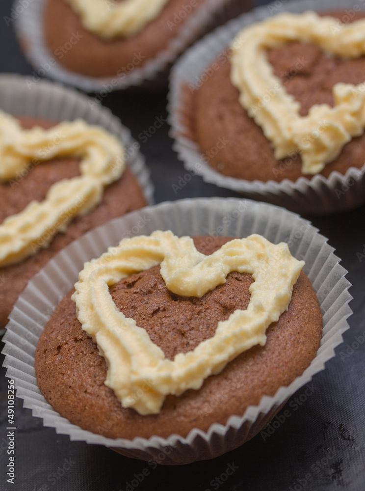 plain sweet heart tartlets