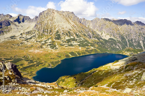 Fototapeta Naklejka Na Ścianę i Meble -  Summer in 5 lakes valley in High Tatra Mountains