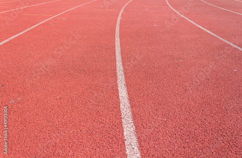 Straight Running Track