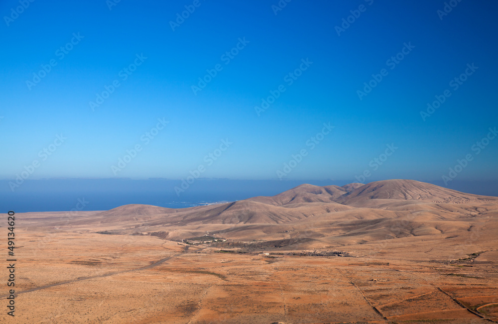 Naklejka premium Fuerteventura, view from Tindaya