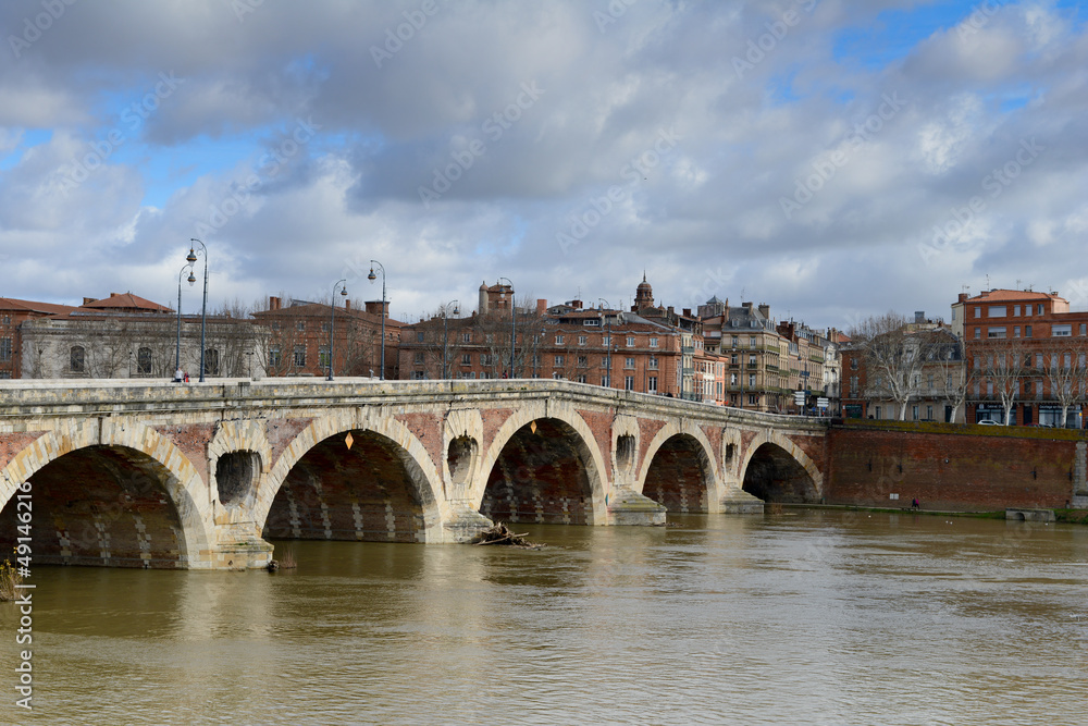 Le Pont-Neuf à Toulouse