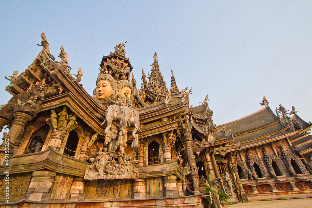 sanctuary of truth in Chonburi thailan sanctuary of truth in Chonburi thailan