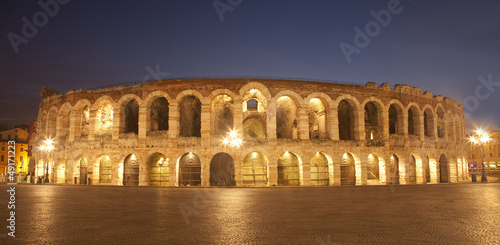 Photography Verona - Arena in dusk