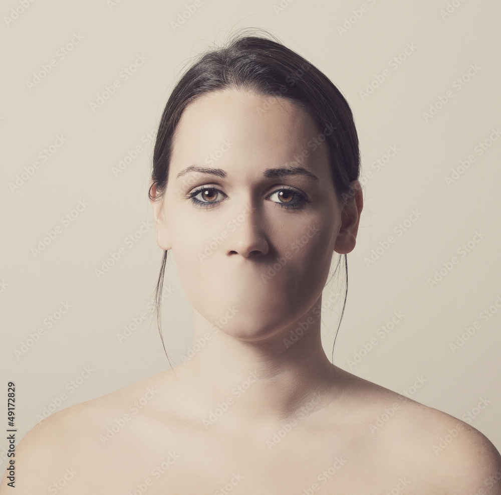 Fototapeta premium Woman without mouth