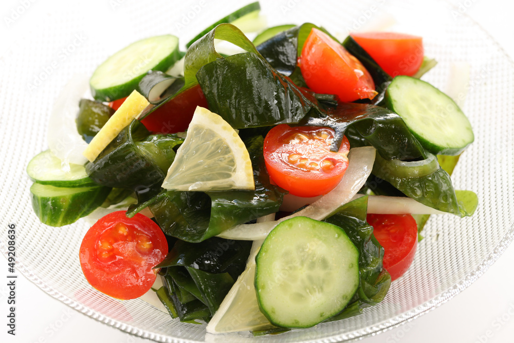 wakame seaweed salad, low calorie vegetarian food wakame seaweed salad, low calorie vegetarian food