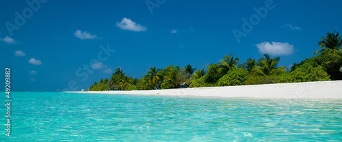 Fototapeta Naklejka Na Ścianę i Meble -  Strand Panorama auf den Malediven