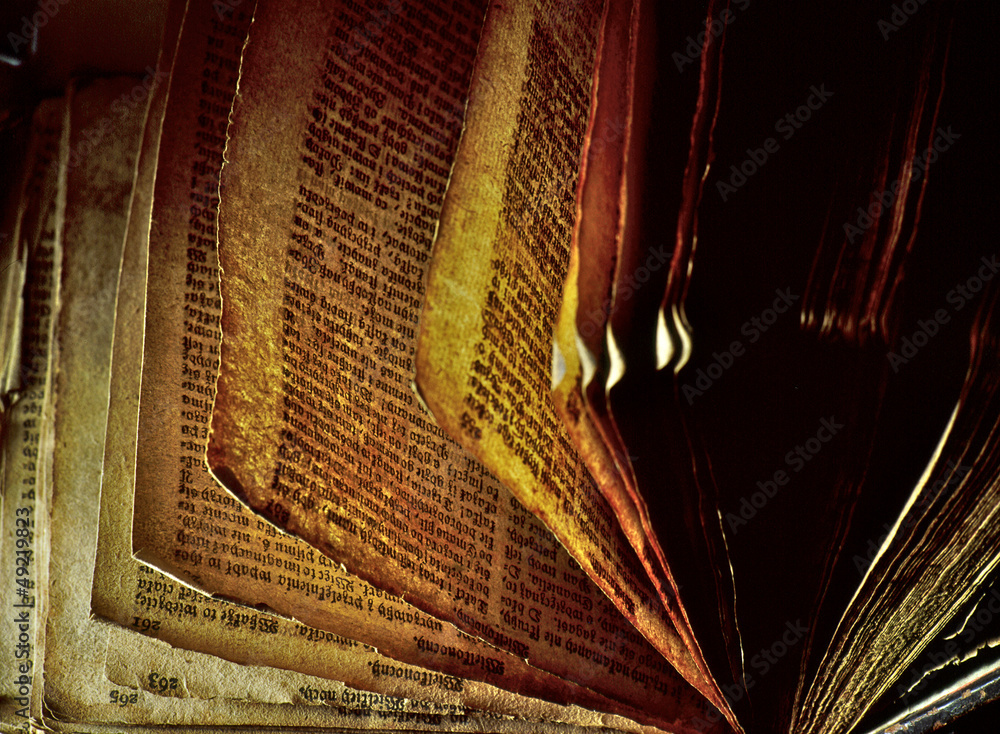 Fototapeta premium Stara Biblia