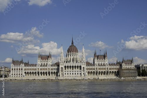 Parlament am Donauufer, Budapest