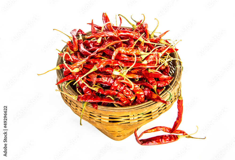 Fototapeta premium red dry chilli in bamboo basket