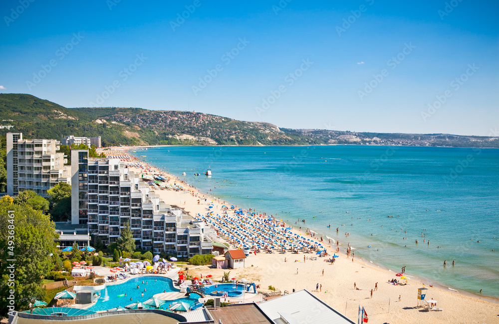 Panoramic view of Golden Sands beach in Bulgaria. - obrazy, fototapety, plakaty 