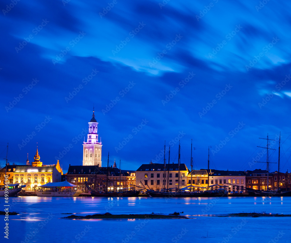 Obraz premium Kampen by Night