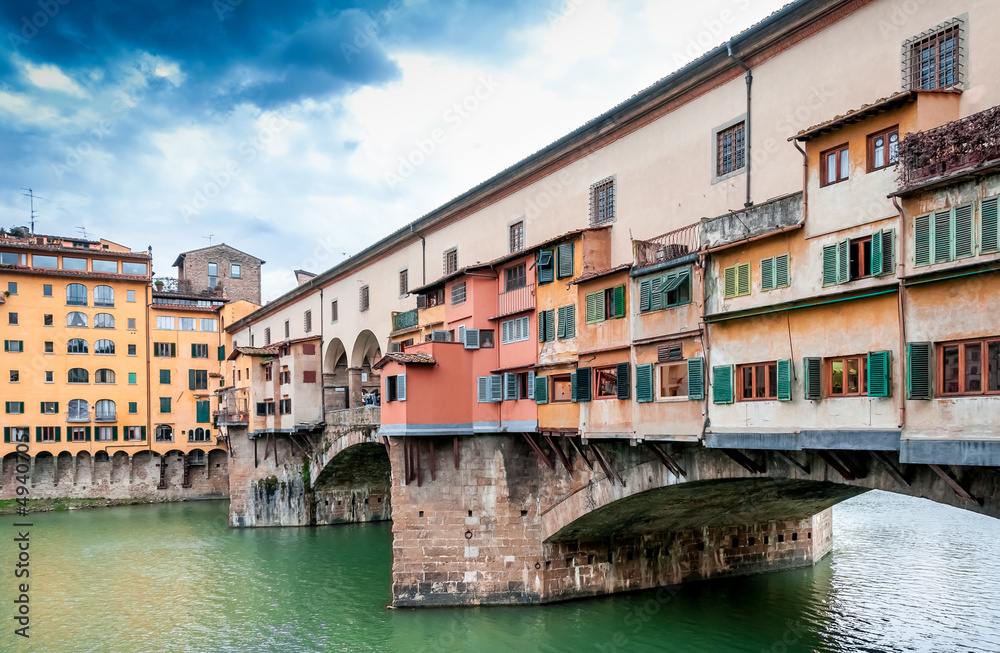 Ponte Vecchio sur l'Arno à Florence