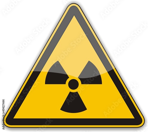 panneau  matières radioactives