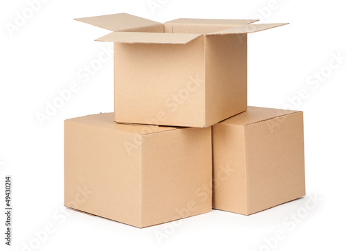 cardboard box © spaxiax