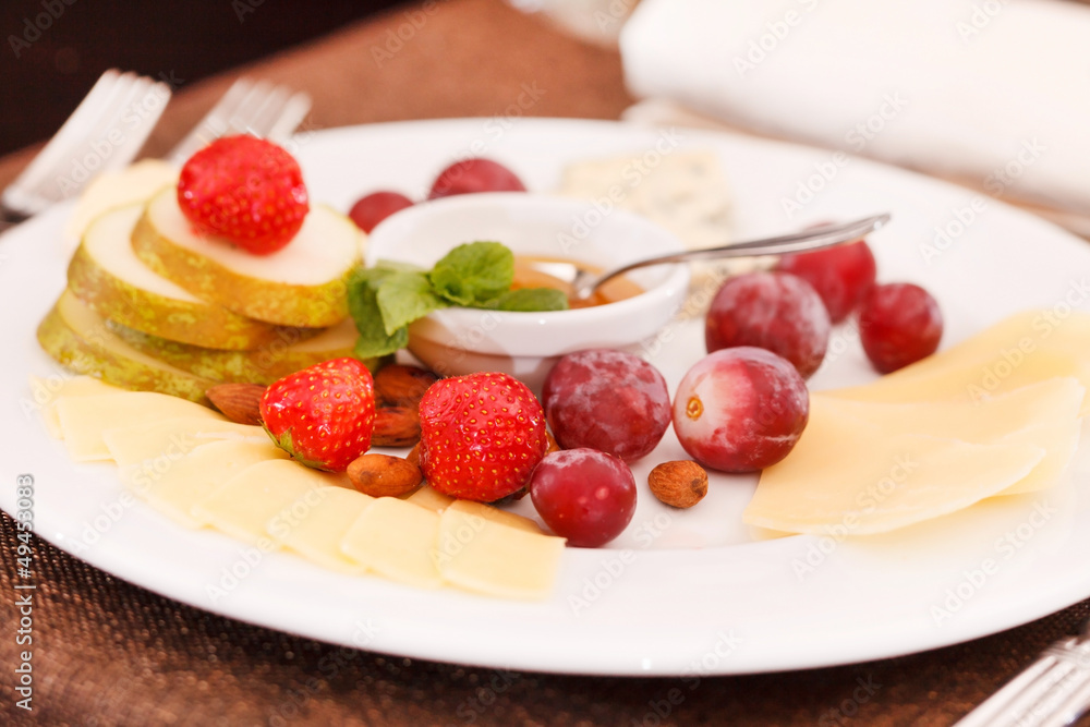 cheese and fruits for appetizer cheese and fruits for appetizer