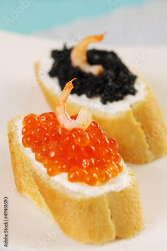 sandwich with caviar and shrimp