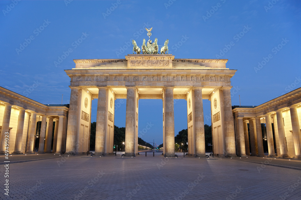 Brandenburg gate at night, Berlin