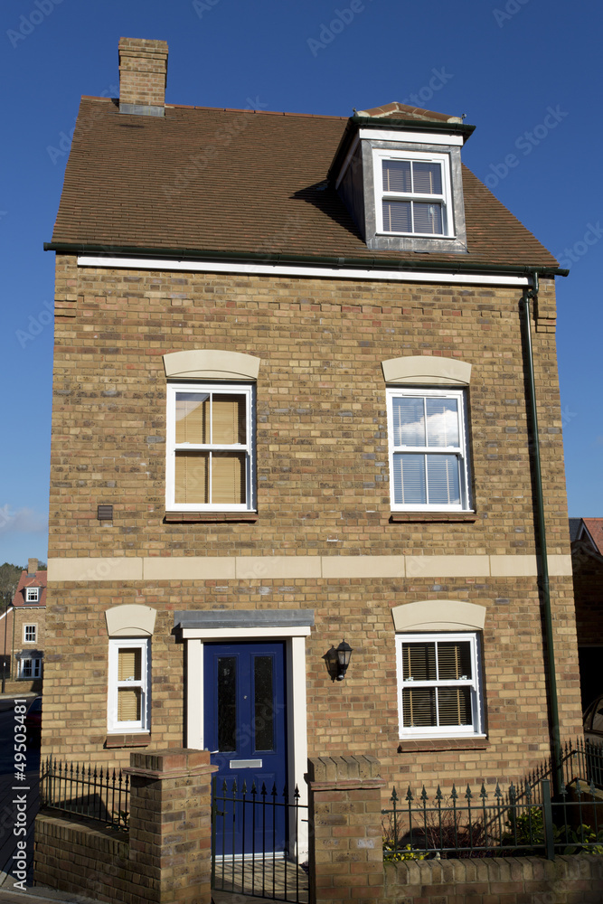  Brand new detached townhouse