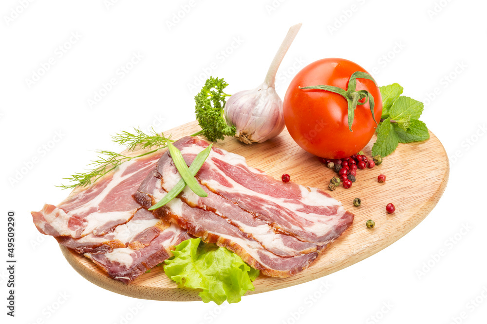 Bacon with vegetables