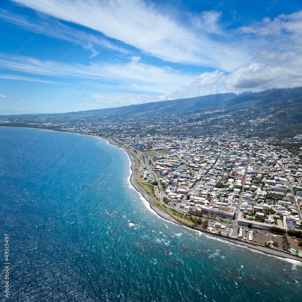 Vue aérienne de Saint-Denis - Ile de La Réunion