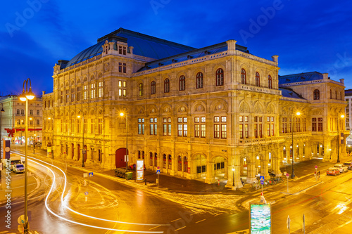 Canvas Print State Opera House, Vienna, Austria