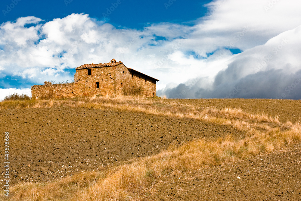 Farmhouse on hill in Tuscany Italy Farmhouse on hill in Tuscany Italy