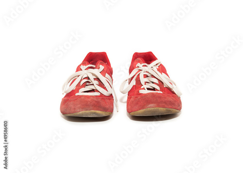 zapatillas de color rojo aisladas photo