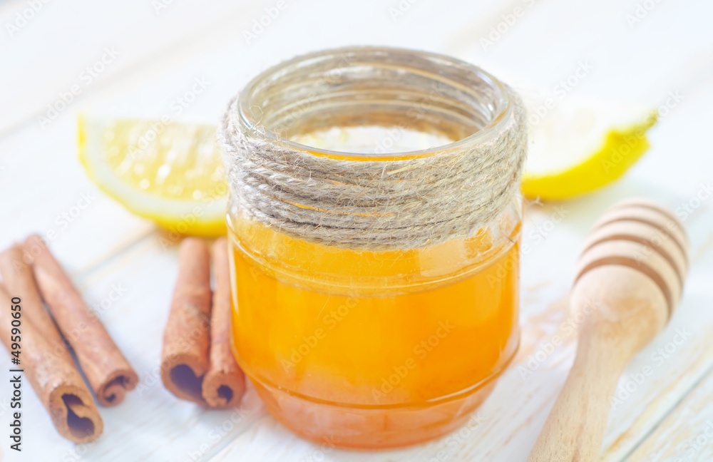 honey,cinnamon,and lemon honey,cinnamon,and lemon