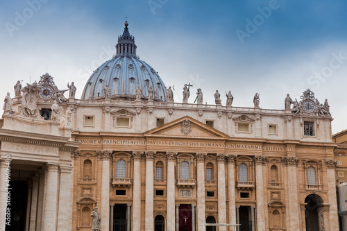 Petersdom und Petersplatz, Vatikan - Italien